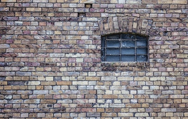 common causes of masonry damage