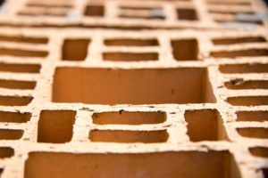 Cracked Bricks: Causes and Solutions del prete masonry